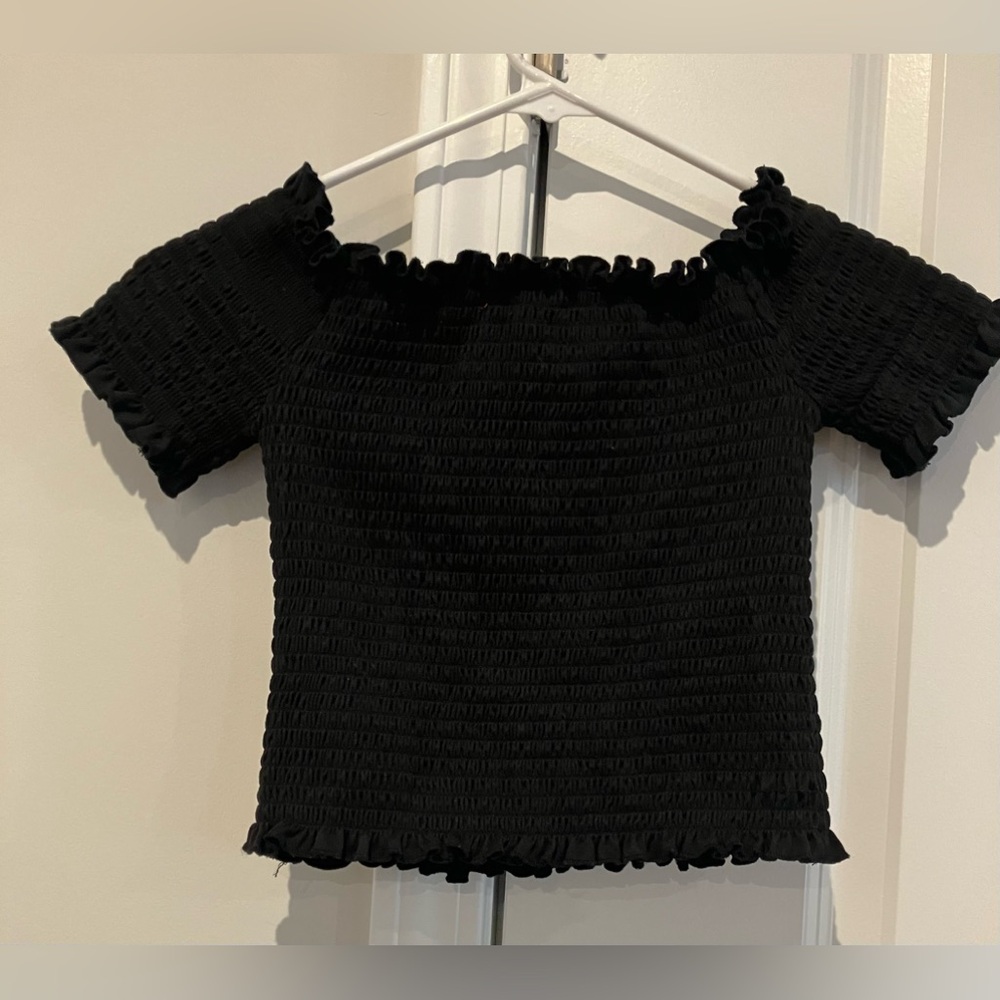 Hot Kiss black top size Small - Picture 2 of 8